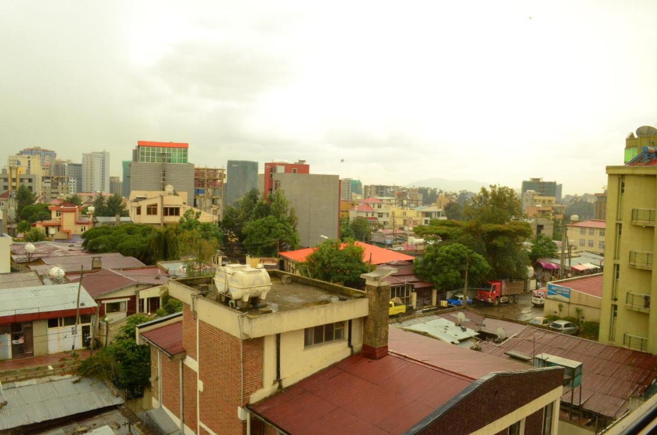 Abyssinia Guest House Addis Abeba Exterior foto